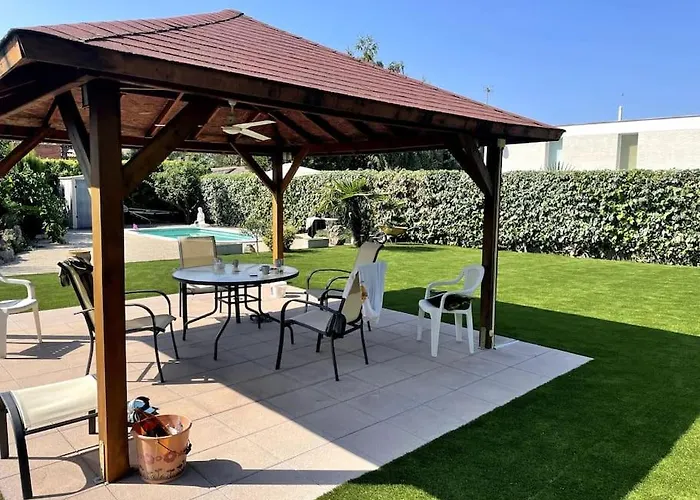 Villa Villa Odena Odena