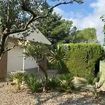 Villa Odena ヴィラ
